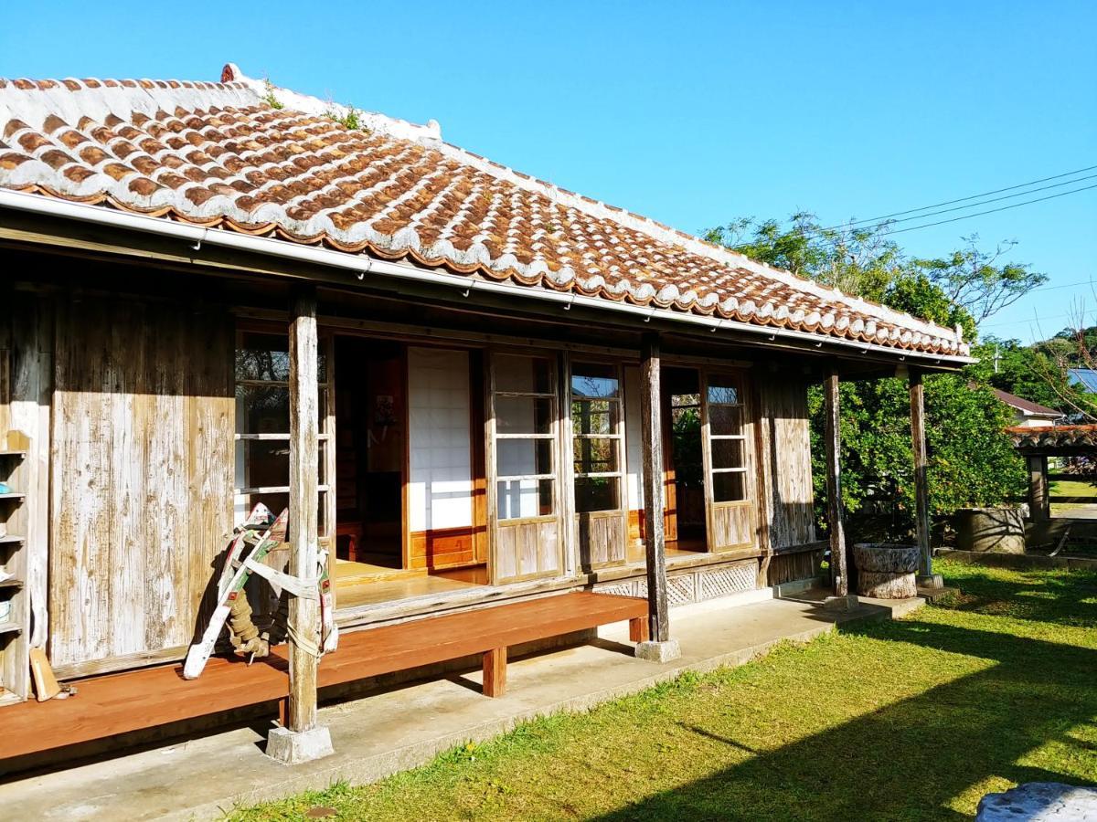 Cottage Canac Motobu Eksteriør billede
